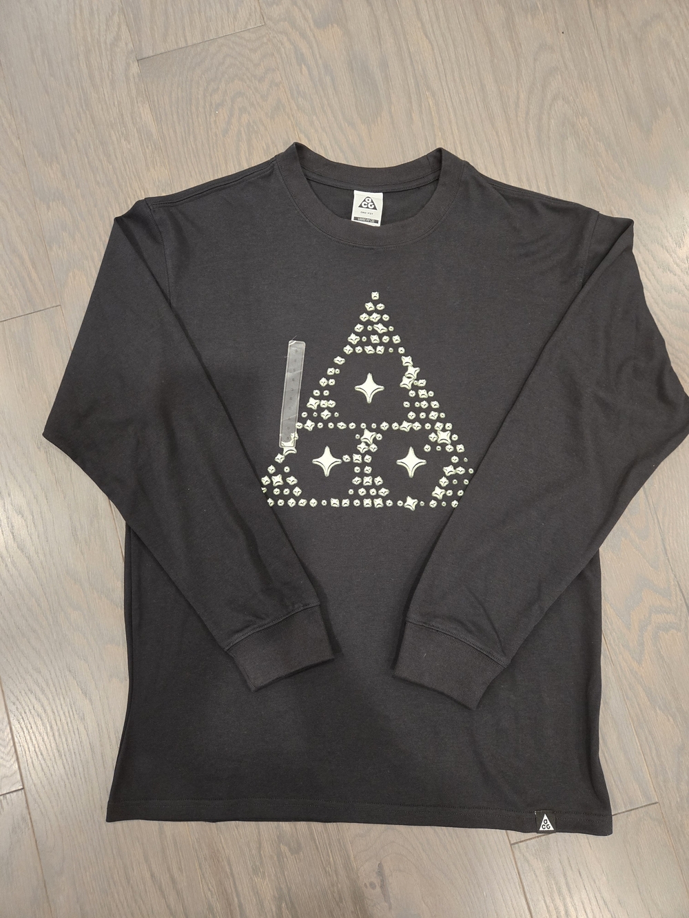 Nike ACG Black Long-Sleeve Graphic Tee